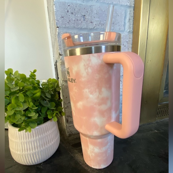 Stanley 40oz Peach Tie Dye Tumbler - Picture 5 of 8